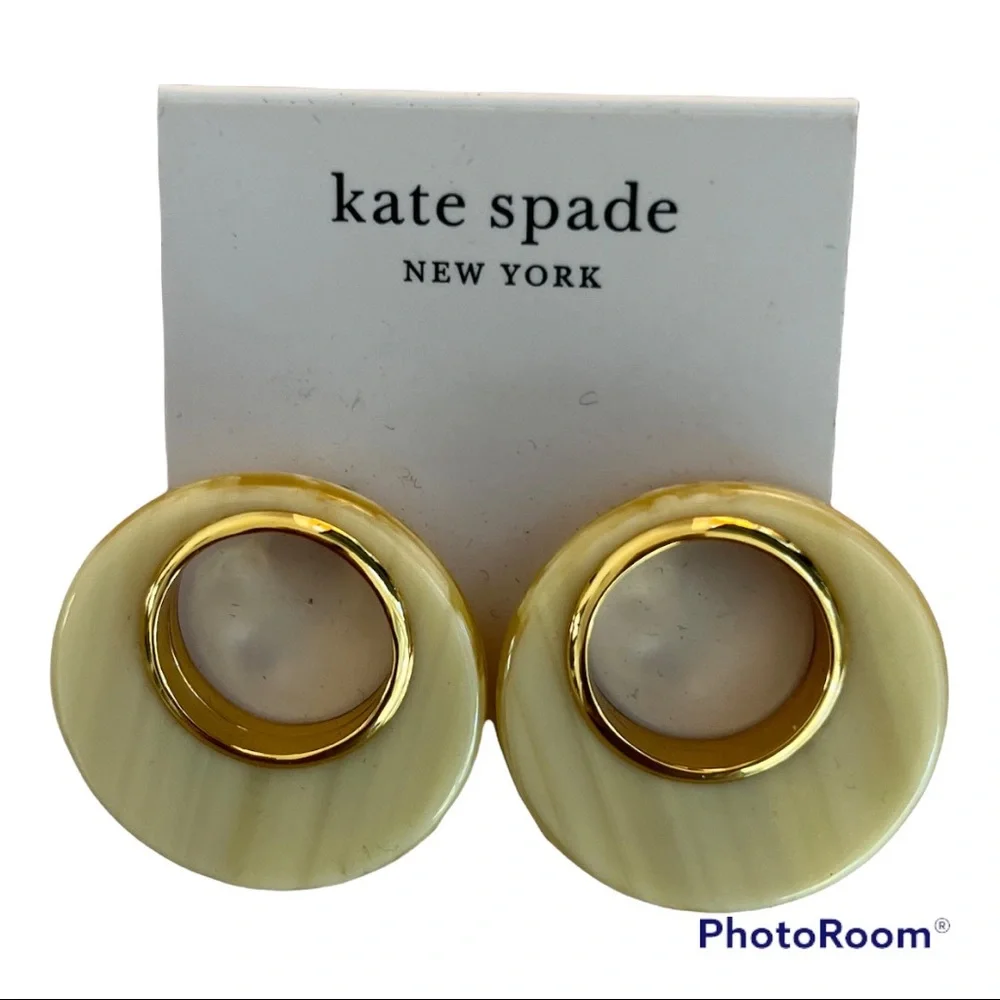 NWT Kate Spade Gold Plated and Horn/Cream Marble On The Dot Stud Hoop Earrings - Picture 4 of 5